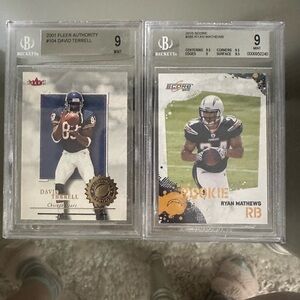 2 graded 9 football rookie cards